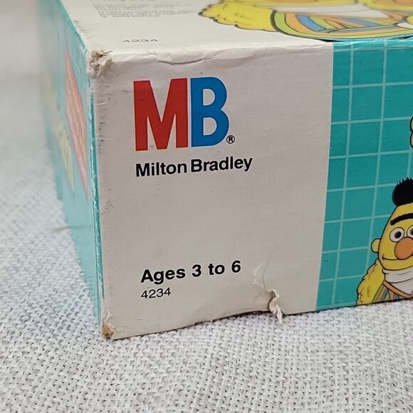 1991 Sesame Street Light and Learn letter & number game with magic wand 18 sheet - Picture 13 of 16